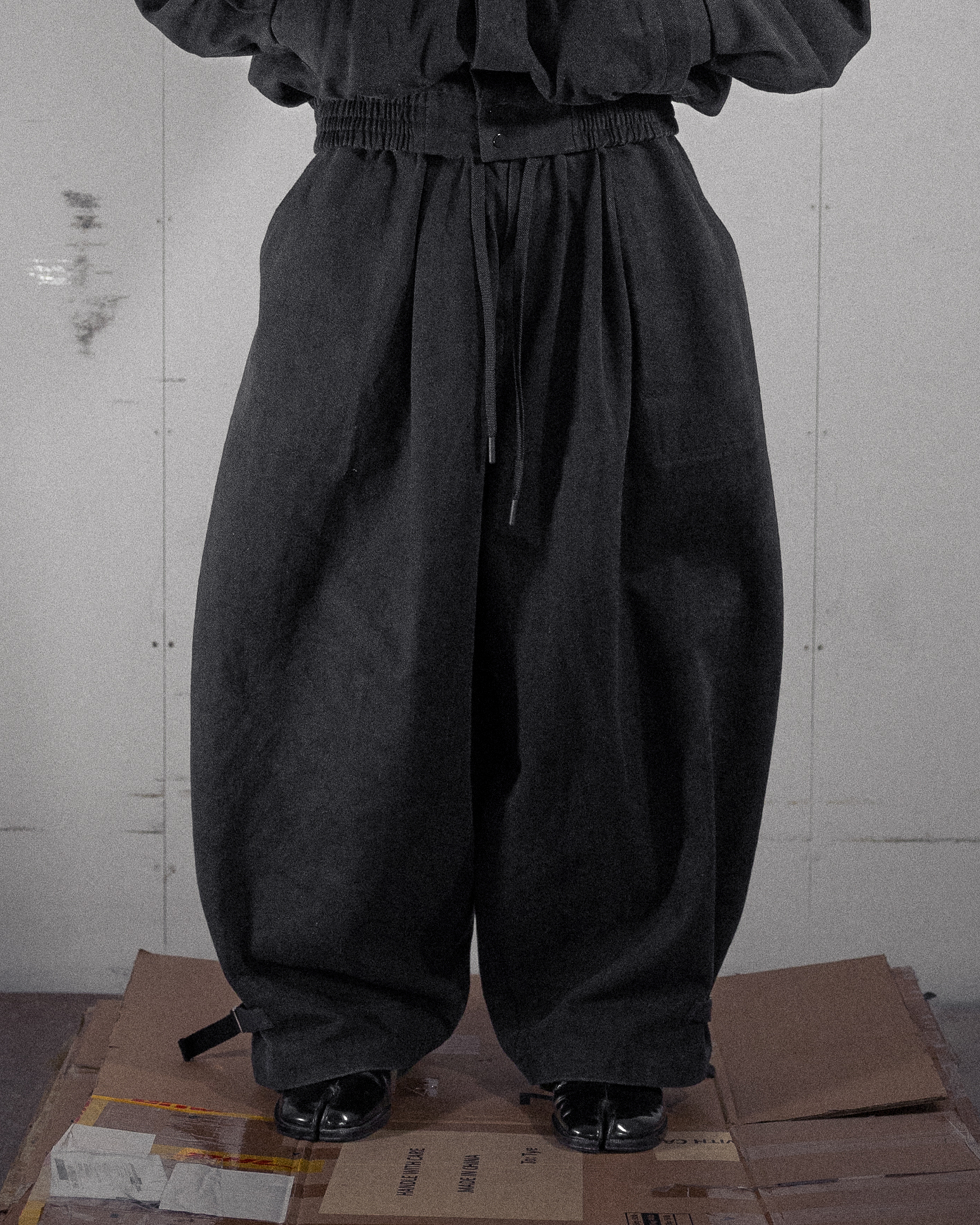 【YOURNUS】Sabiru Balloon Training Pants YOURNUS】Sabiru Balloon Training Pants Cargo String Balloon
